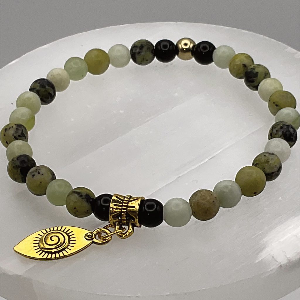 Jade Green Onyx Leaf Charm Bracelet with Gold Tone Spacer