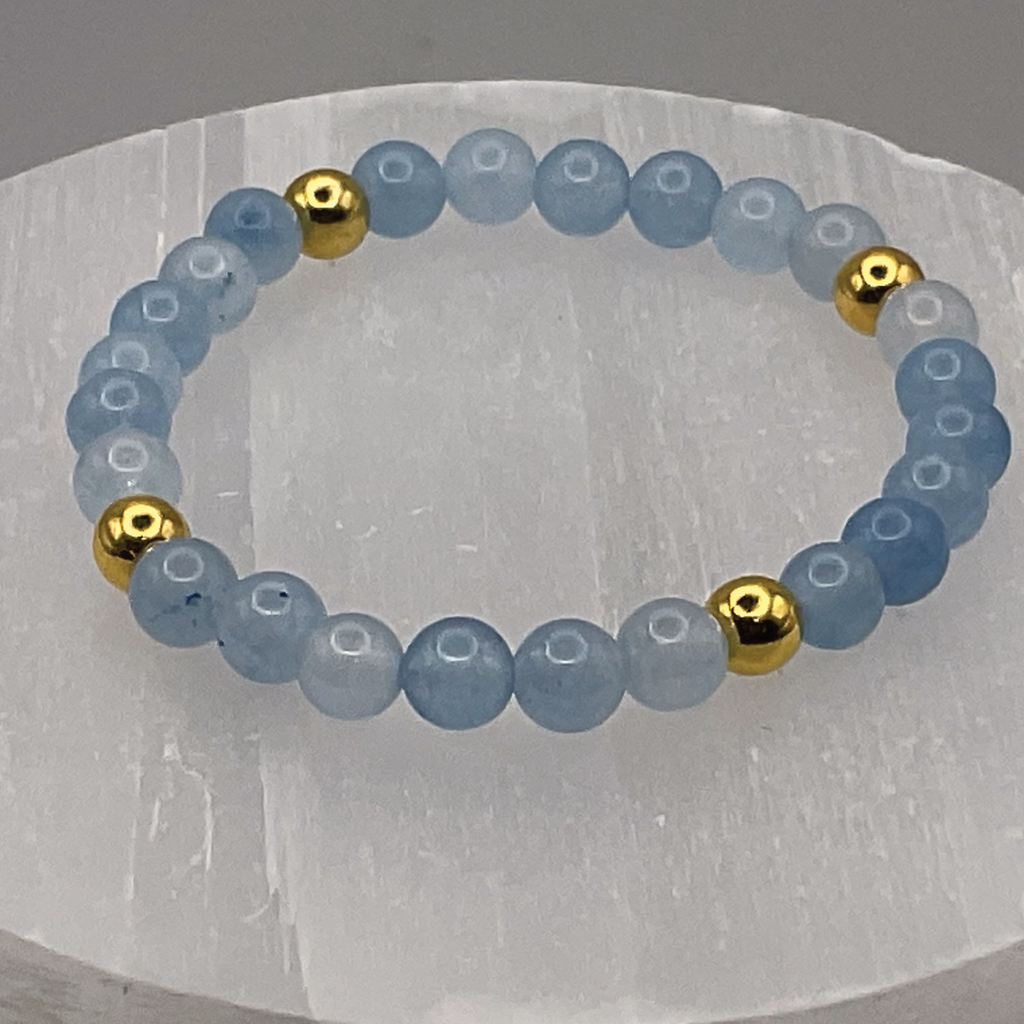 14.5 cm (5.7") Aquamarine Bracelet with Gold Spacers