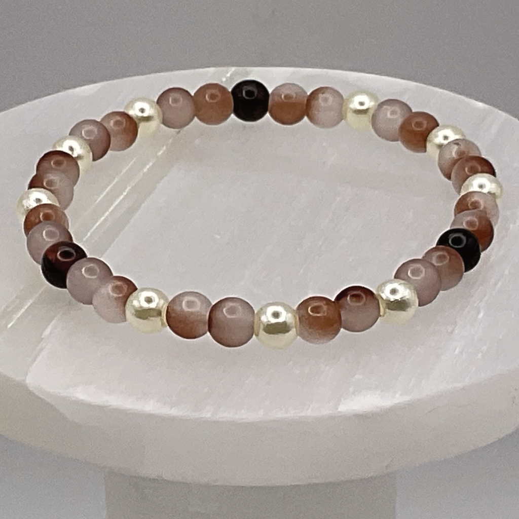 Beige Black Glass Bracelet with Pearl Spacers