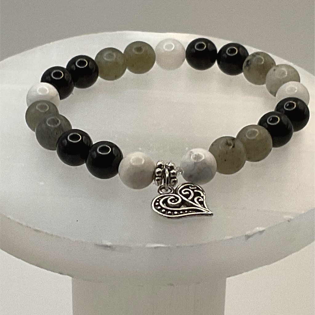 Serpentine Black Agate Howlite Heart Charm Bracelet with Silver Tone Spacer