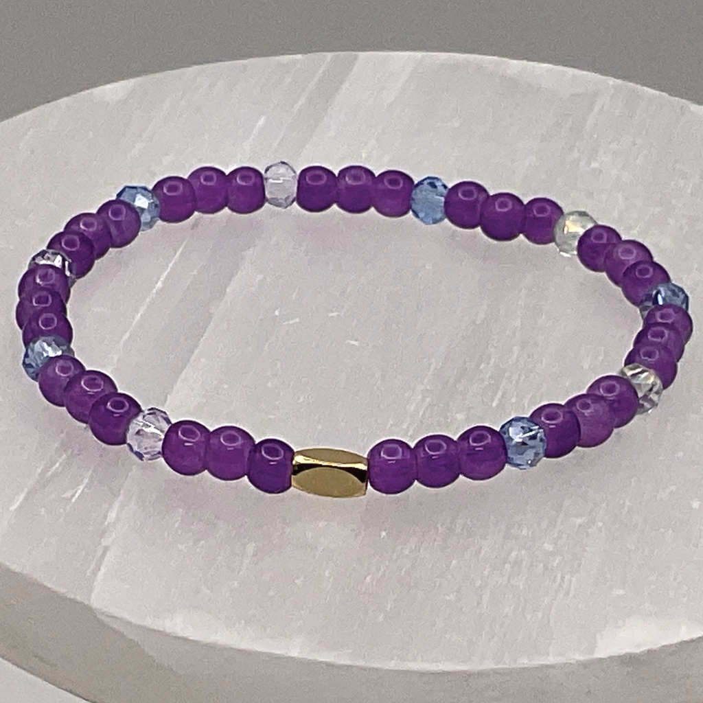 14 cm (5.5") Amethyst Blue Bracelet with Crystal and Gold Spacers