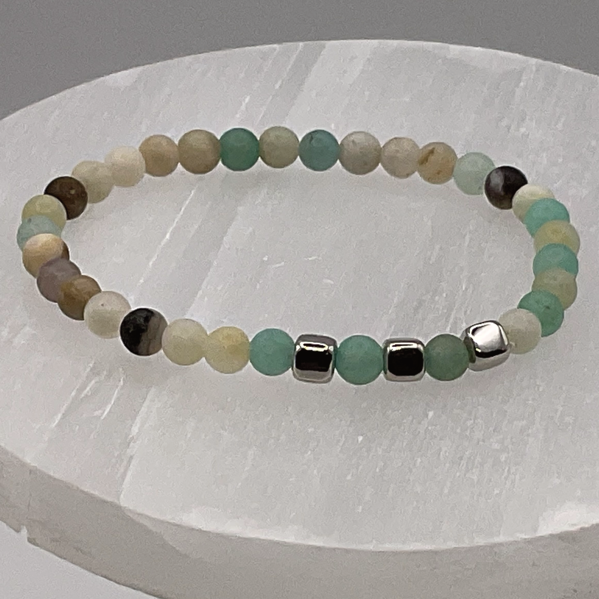 14 cm (5.5") Serpentine Bracelet with Silver Square Spacers