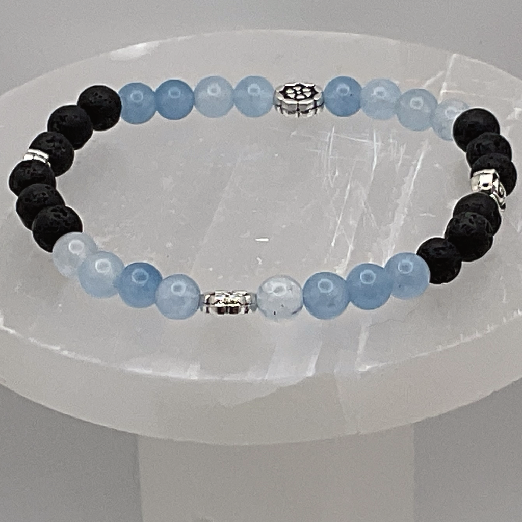 Pulsera de berilo aguamarina y roca de lava con espaciadores de plata