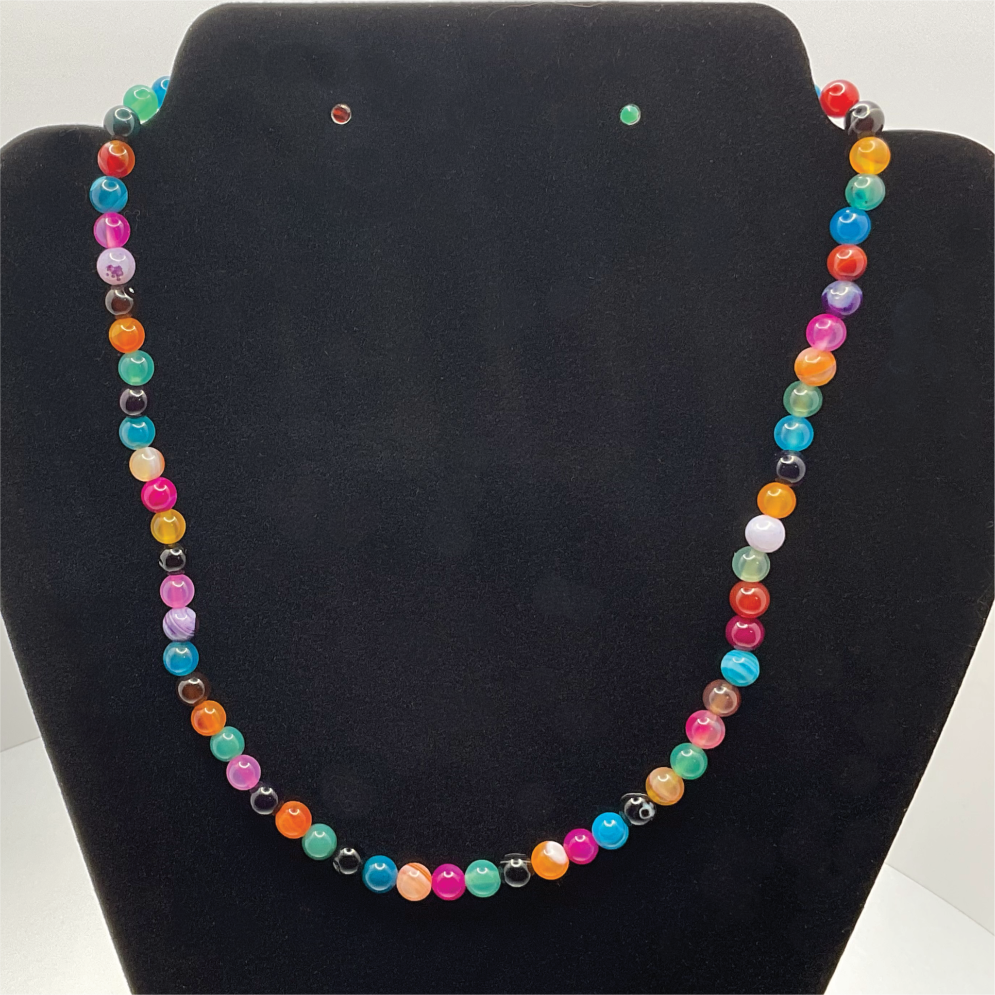 16" Dragon Vein Multicolored Agate Necklace