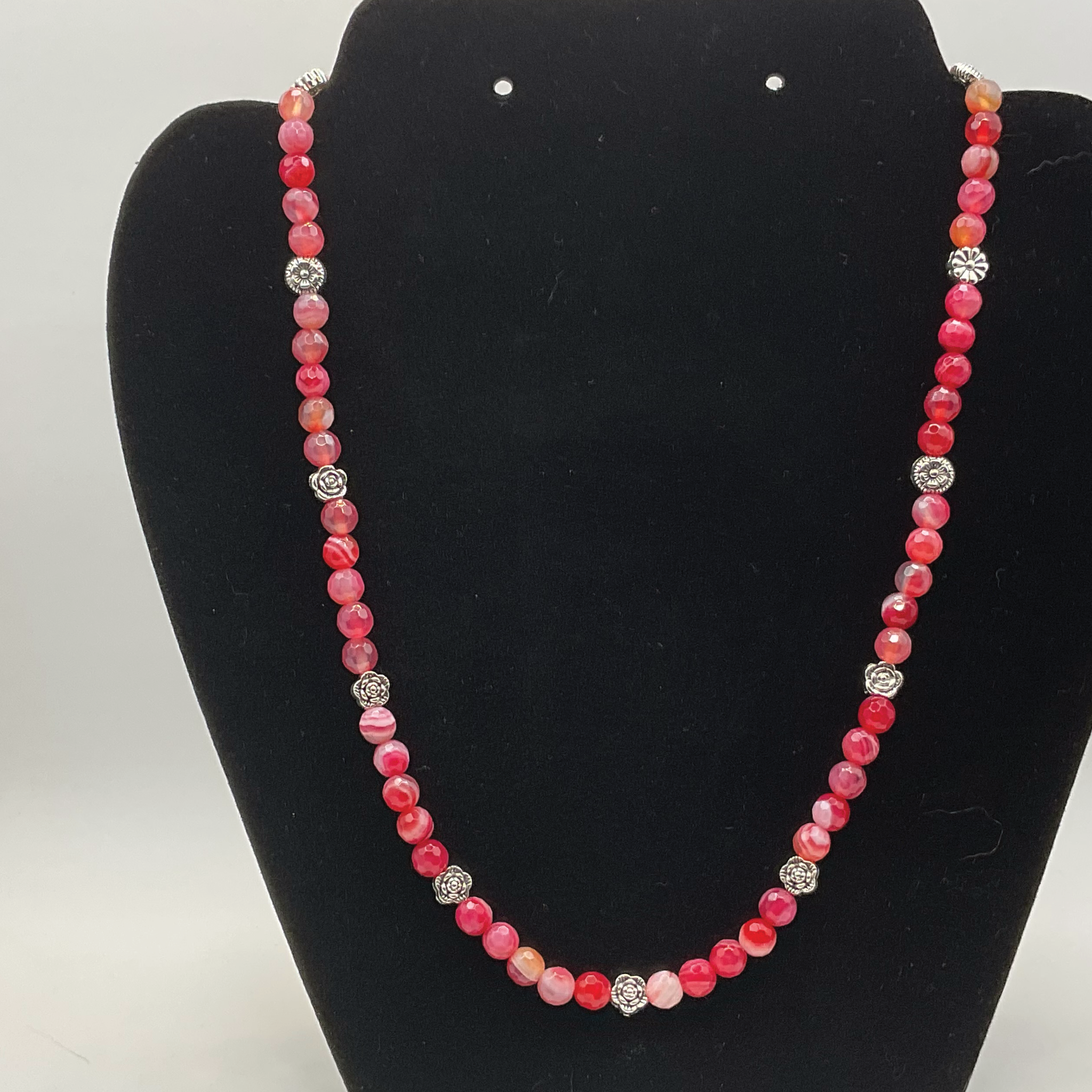 18" Pink Dragon Vein Agate Silver Flower Charm Necklace