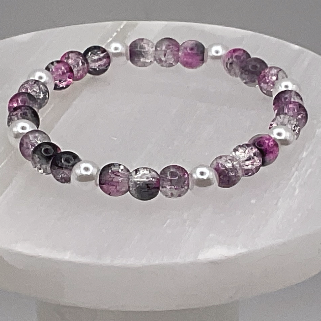 14.5 cm (5.7") Purple Gray Crackle Bracelet with Pearl Spacers