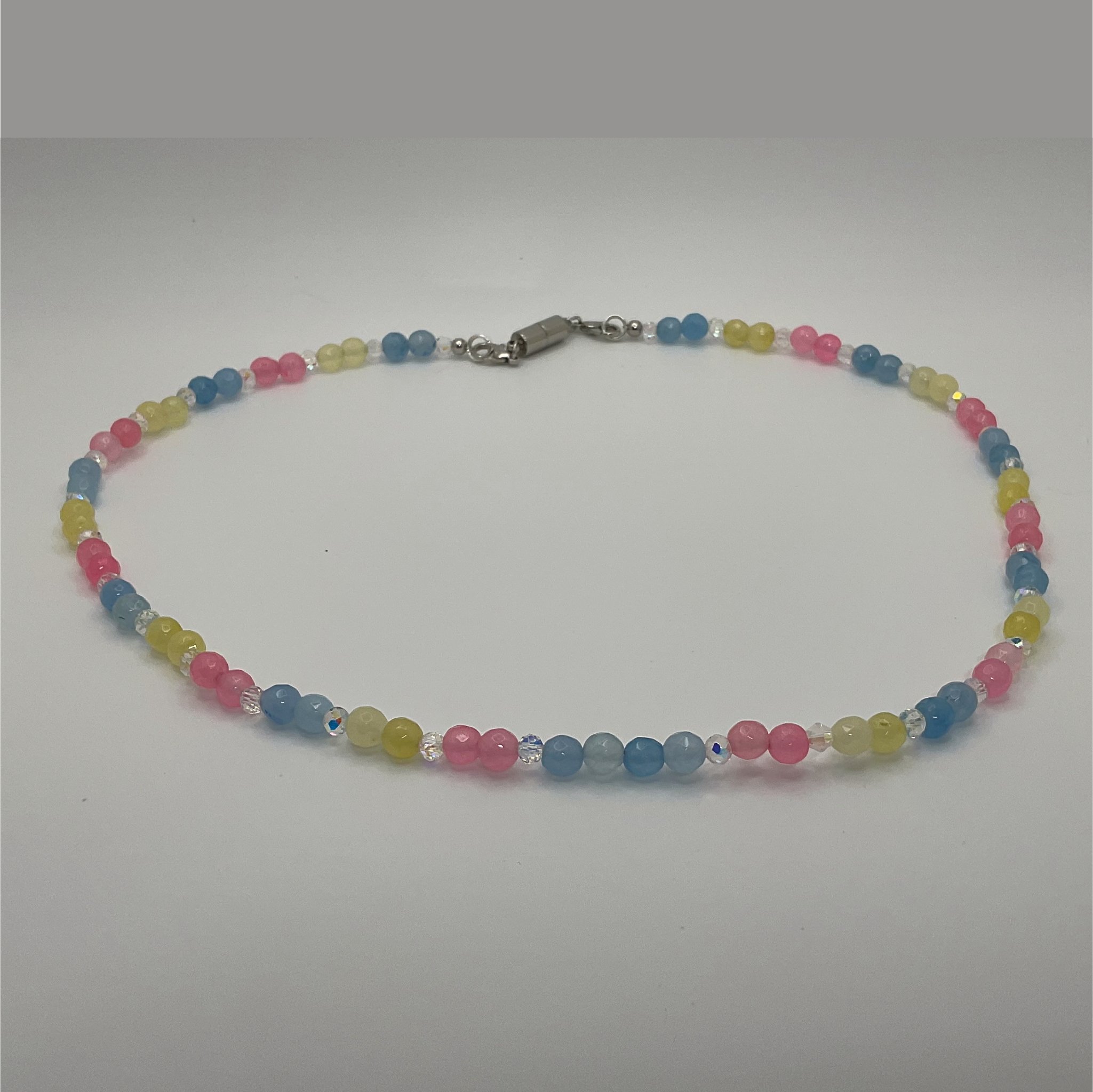 Collar de ágata calcedonia rosa, amarilla y azul de 50,8 cm con espaciadores de cristal