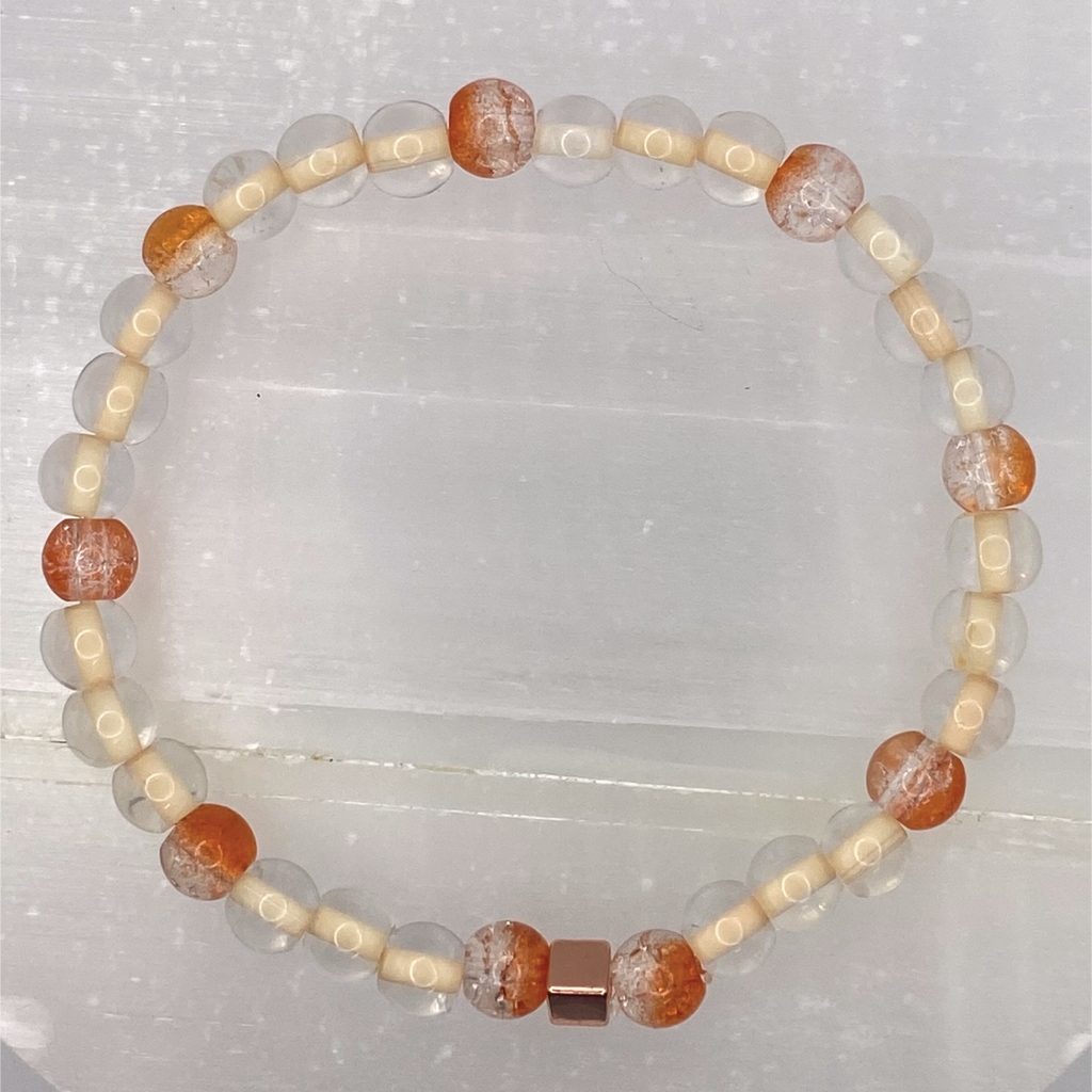 15.5 cm (6.1") Orange Crackle Clear Lined White Glass Bracelet with Gold Square Spacer