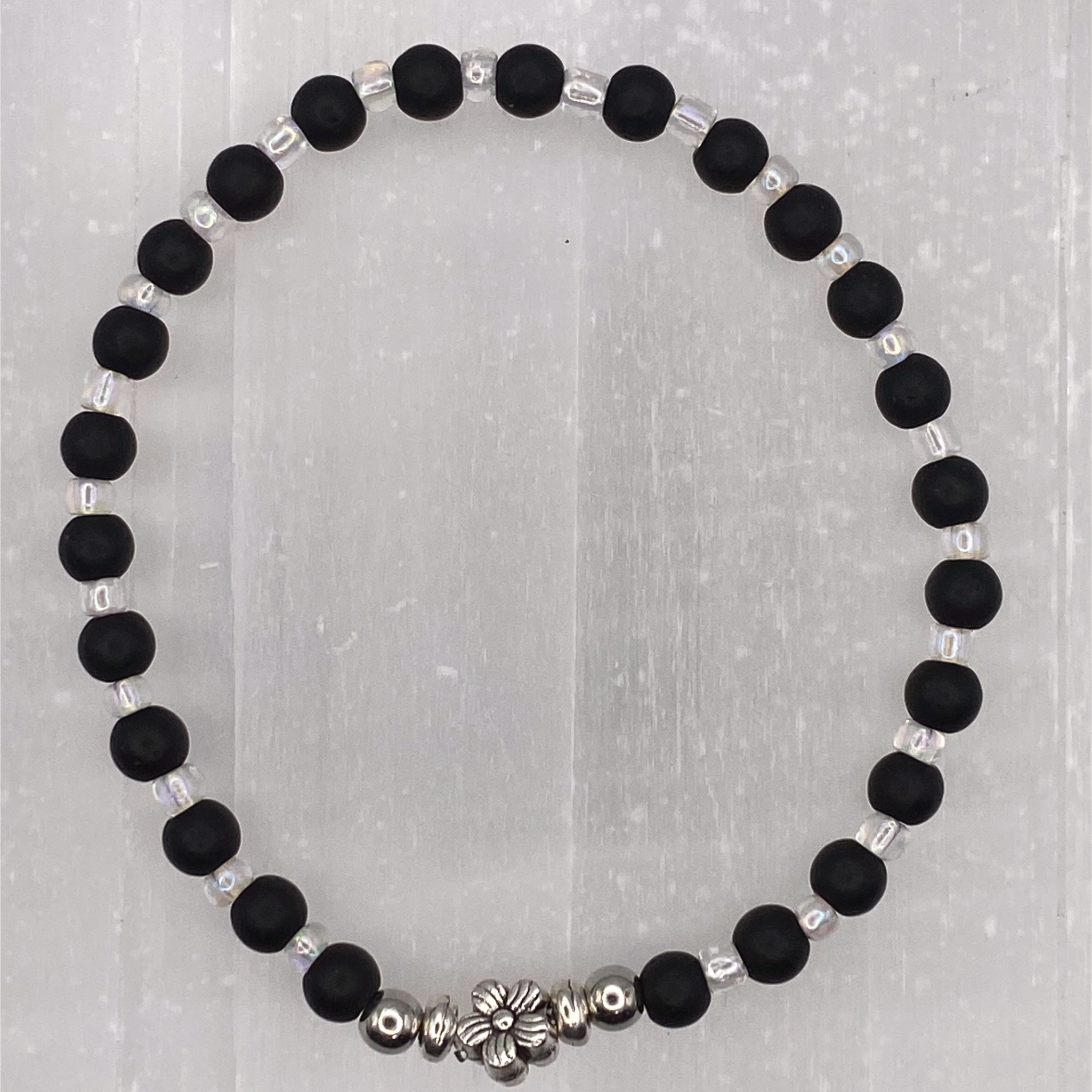 15 cm (5.9") Black Agate Clear Crystal Silver Flower Bracelet with Silver Spacers