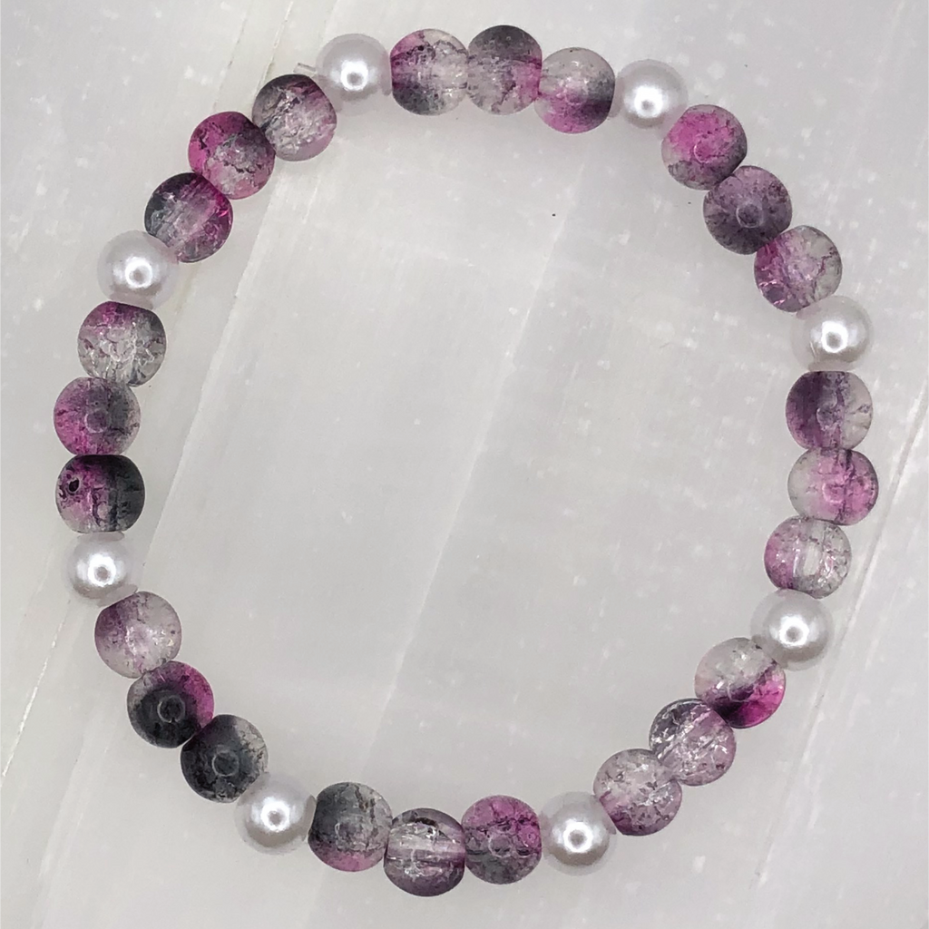 14.5 cm (5.7") Purple Gray Crackle Bracelet with Pearl Spacers