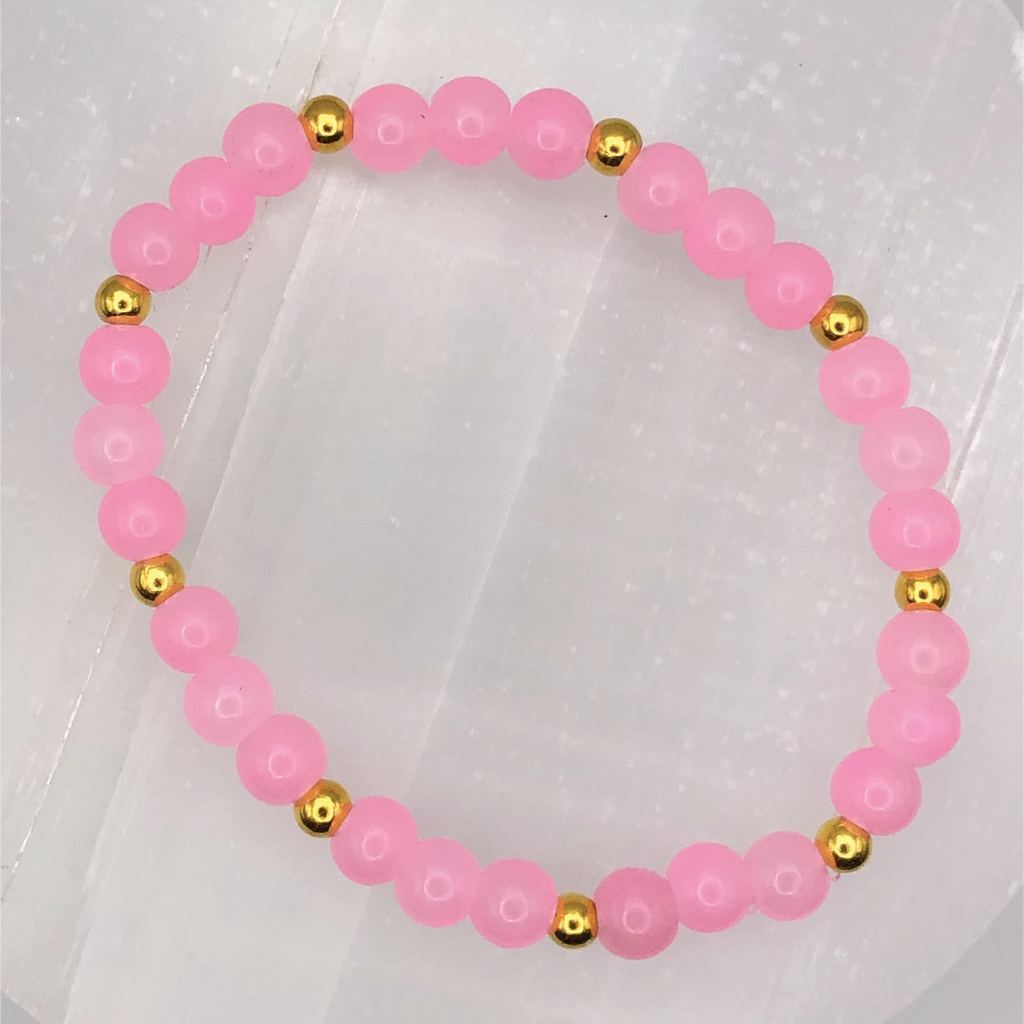 15.5 cm (6.1") Pink Bracelet with Gold Spacers