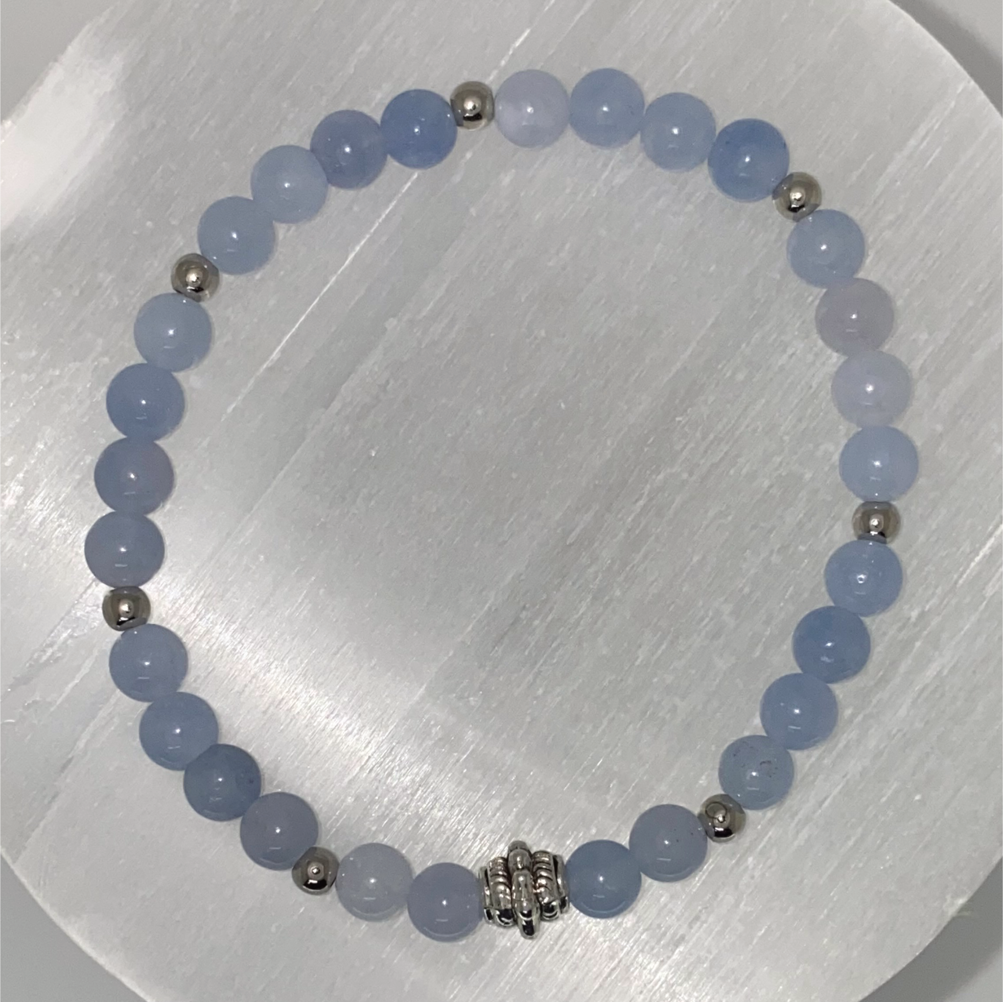 Pulsera de aguamarina con espaciadores de plata