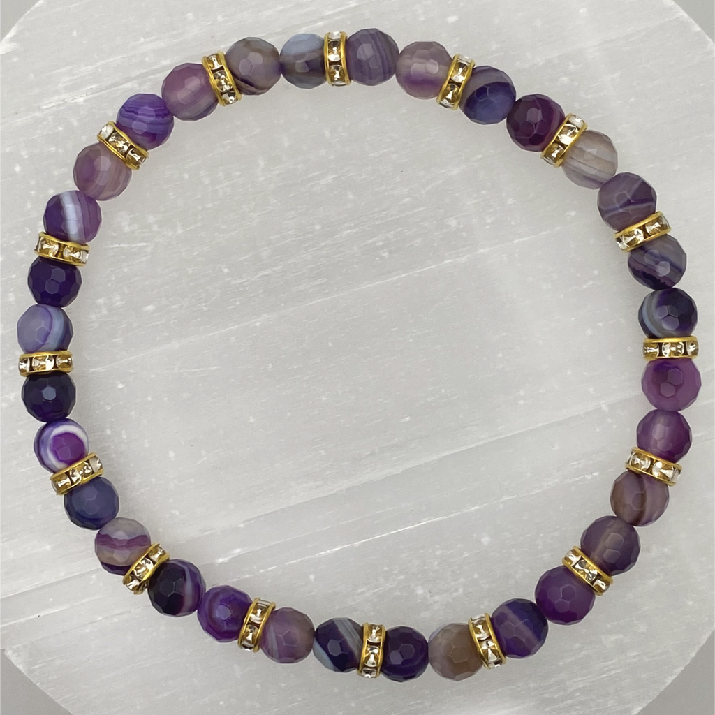 Pulsera de ágata de vena de dragón púrpura con separadores de cristal dorado