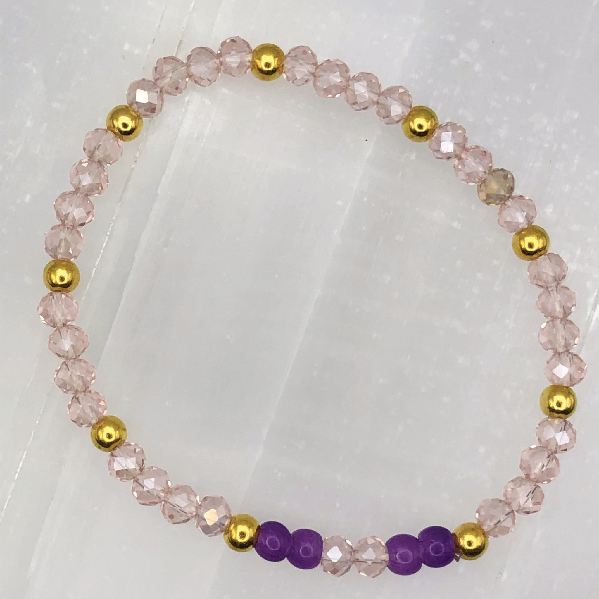 15.5 cm (6.1") Purple Pink Bracelet with Gold Spacers