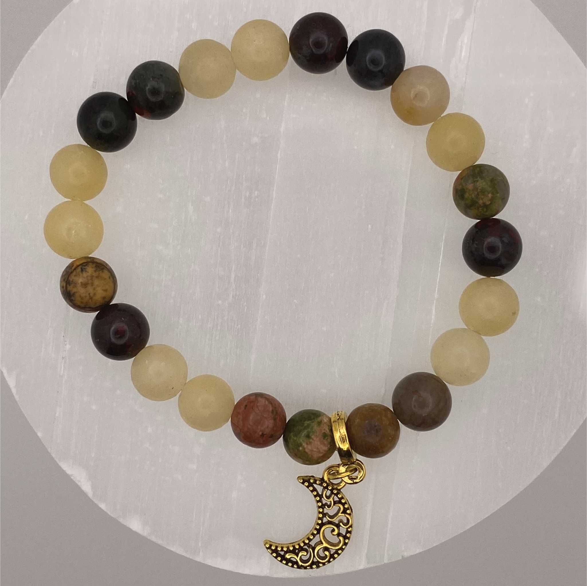 Pulsera de cuarzo verde, serpentina amarilla, unakita y dije de luna