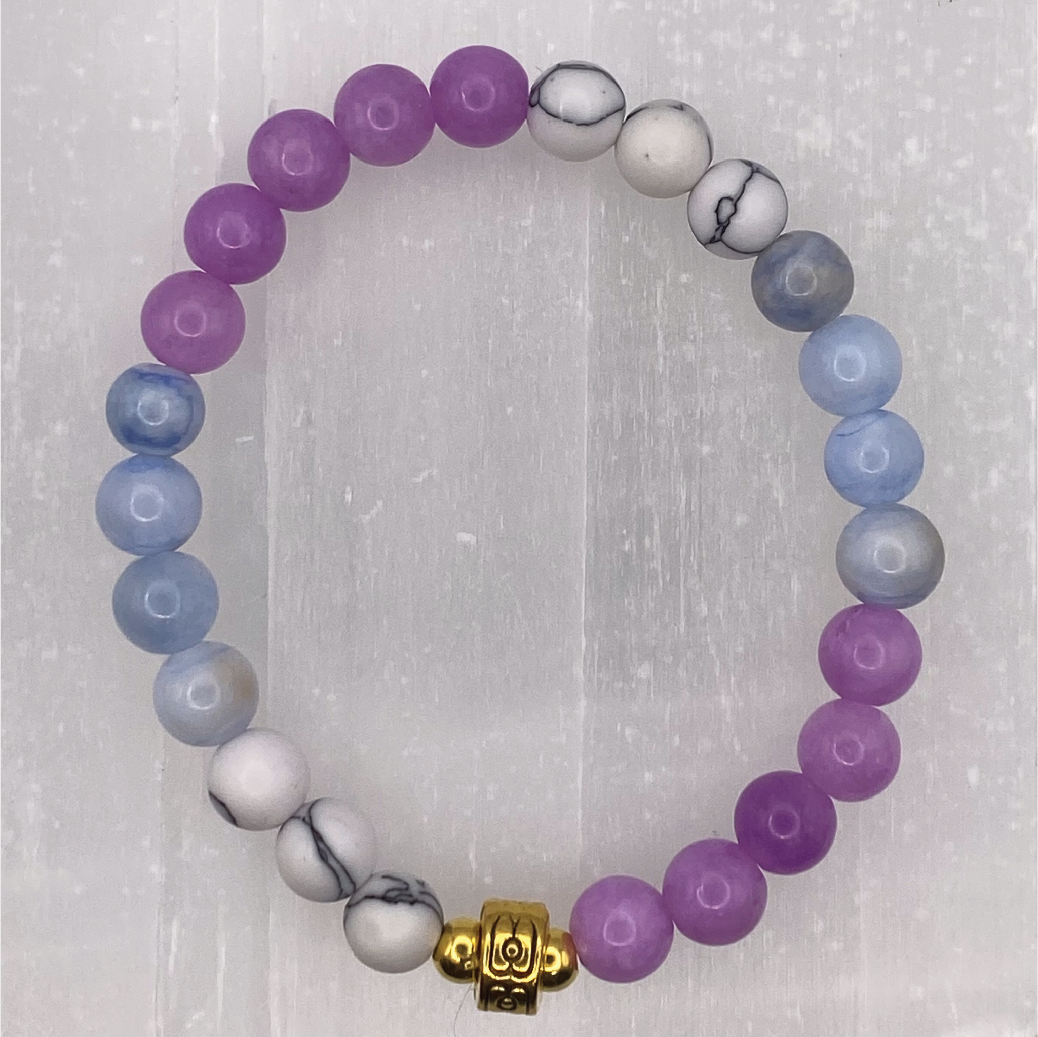 14 cm (5.5") Phosphosiderite Blue Chalcedony Magnesite Bracelet with Gold Barrel and Spacers