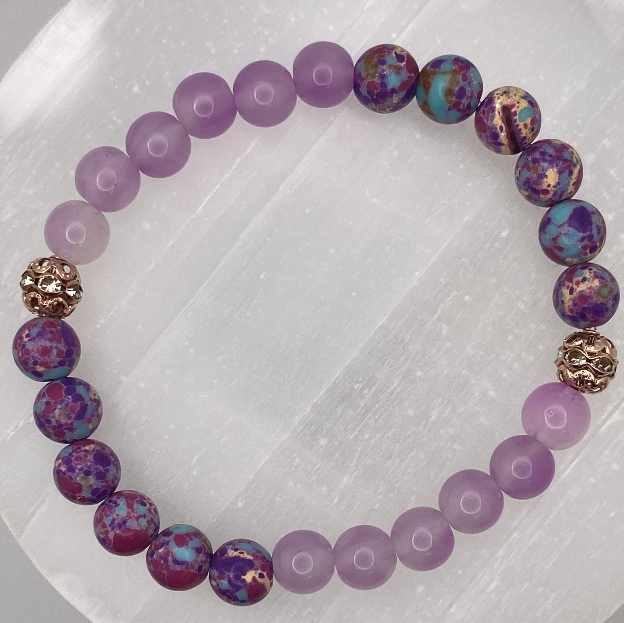 Pulsera Calsilia de Cuarzo Rosa con Separadores de Oro Rosa