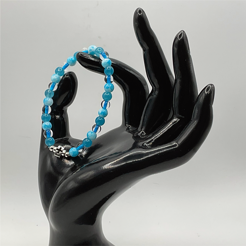 15.5 cm (6.1") Triple Blue Silver Charm Glass Bracelet