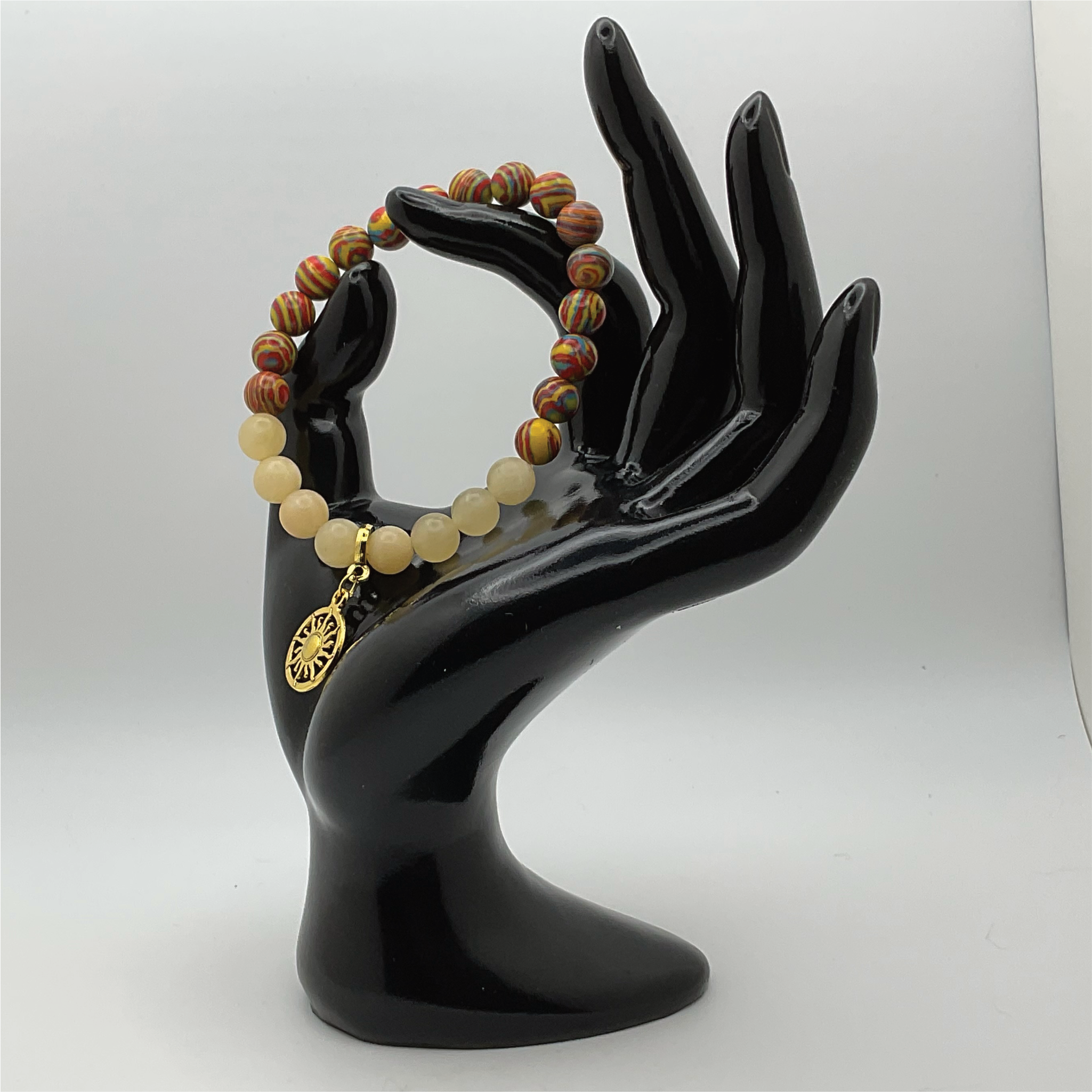 Pulsera de dijes de sol de calcita de calsilica arcoíris