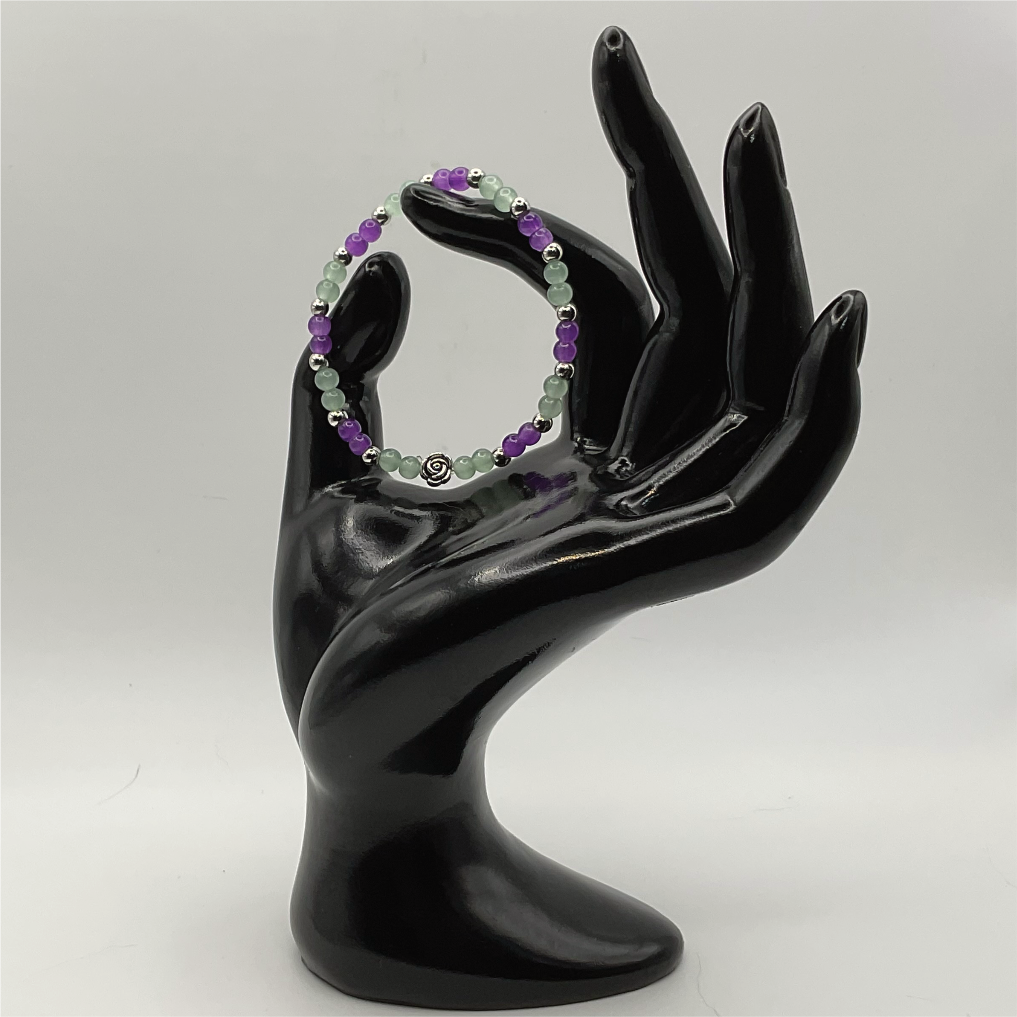 14.5 cm (5.7") Amethyst Almandine Garnet Silver Flower Bracelet with Silver Spacers