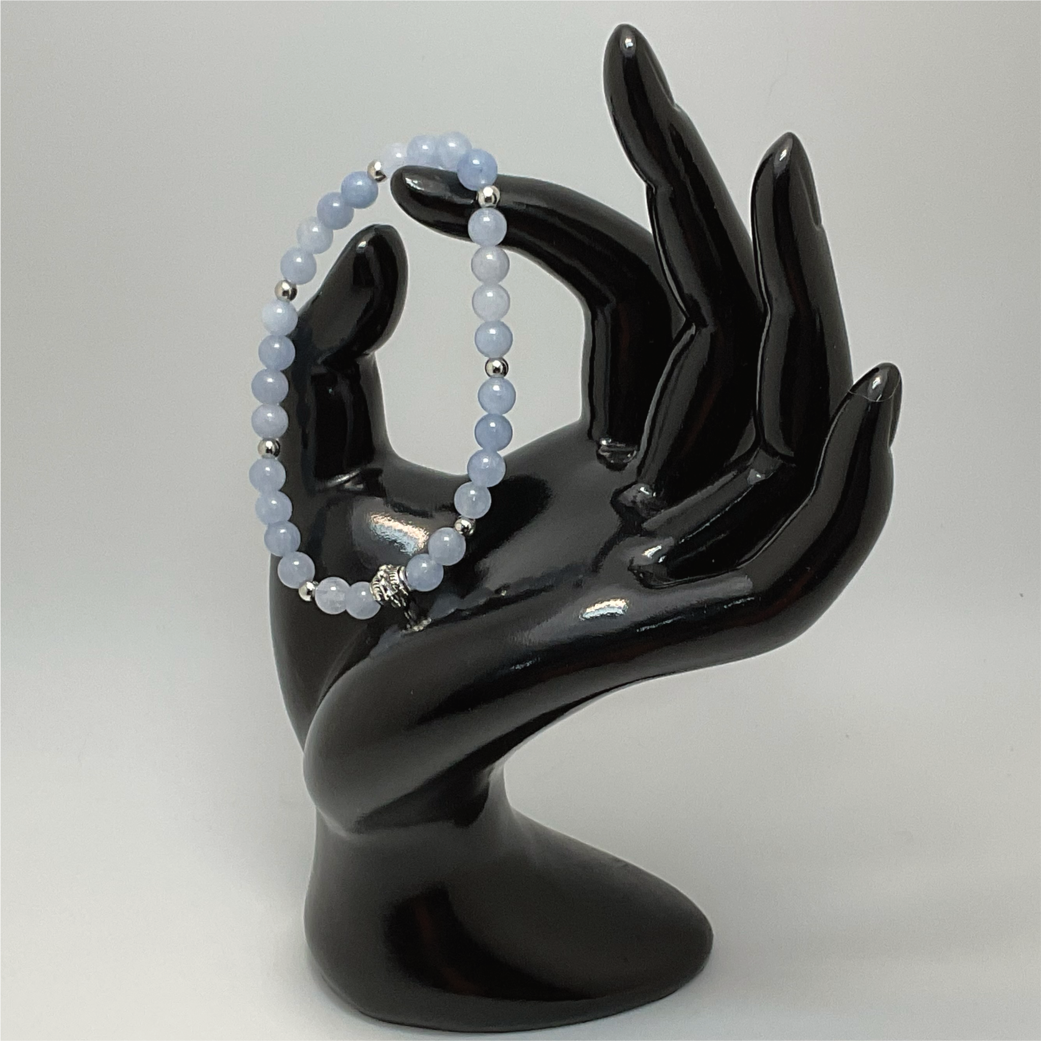Pulsera de aguamarina con espaciadores de plata