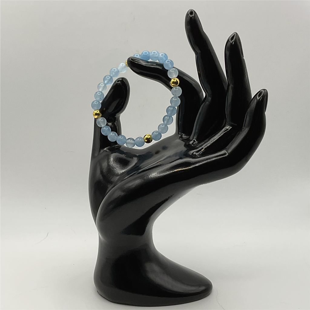 14.5 cm (5.7") Aquamarine Bracelet with Gold Spacers