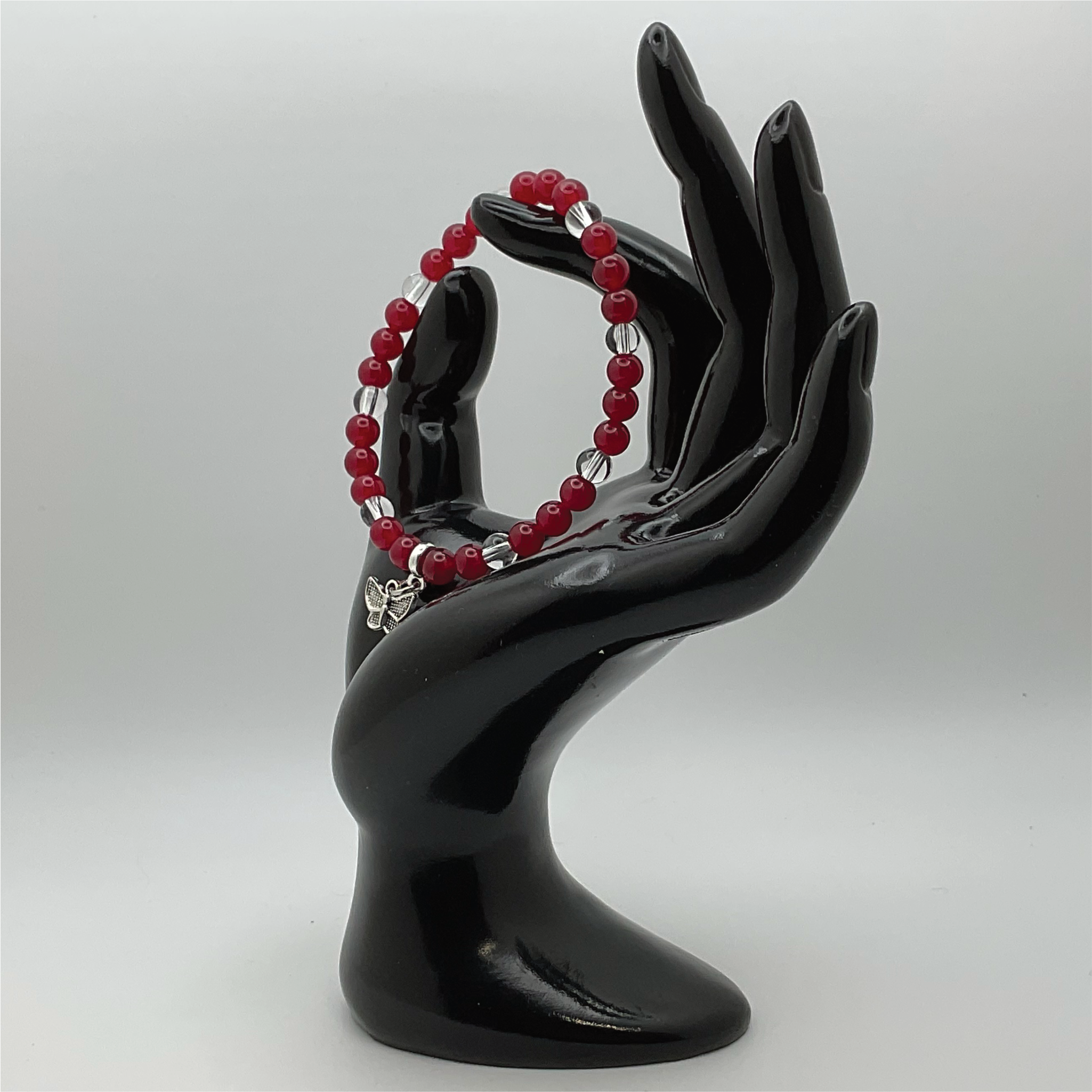 Pulsera con dije de mariposa de ágata de vena de dragón de arándano y cuarzo transparente