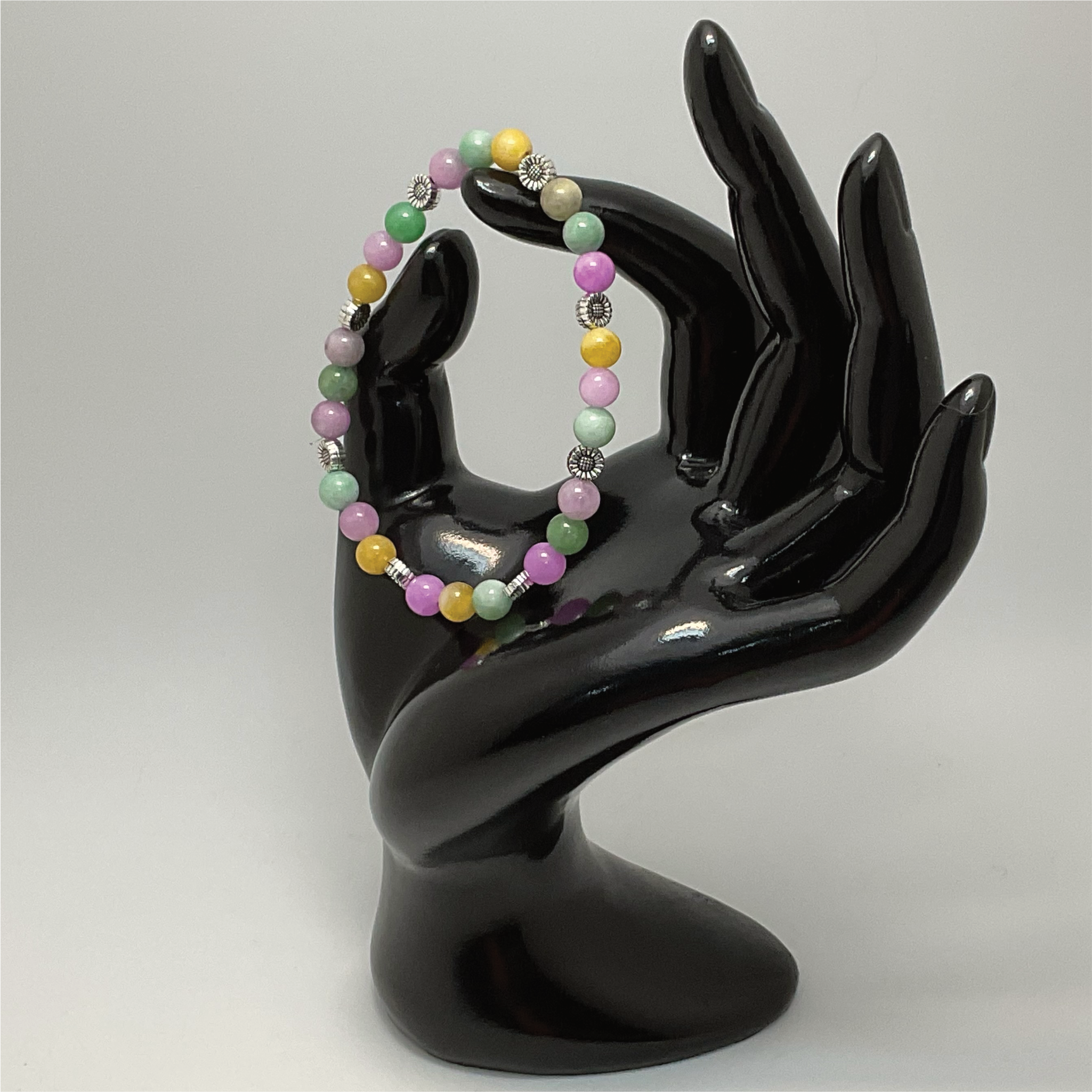 Pulsera de Jaspe Mookaita, Jadeíta y Calcedonia Verde con Separadores de Flores de Plata