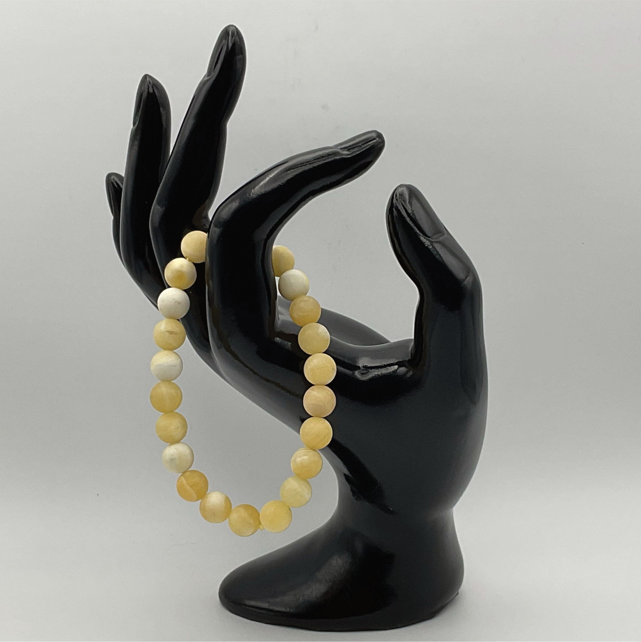 Pulsera de Calcita con Acabado Mate