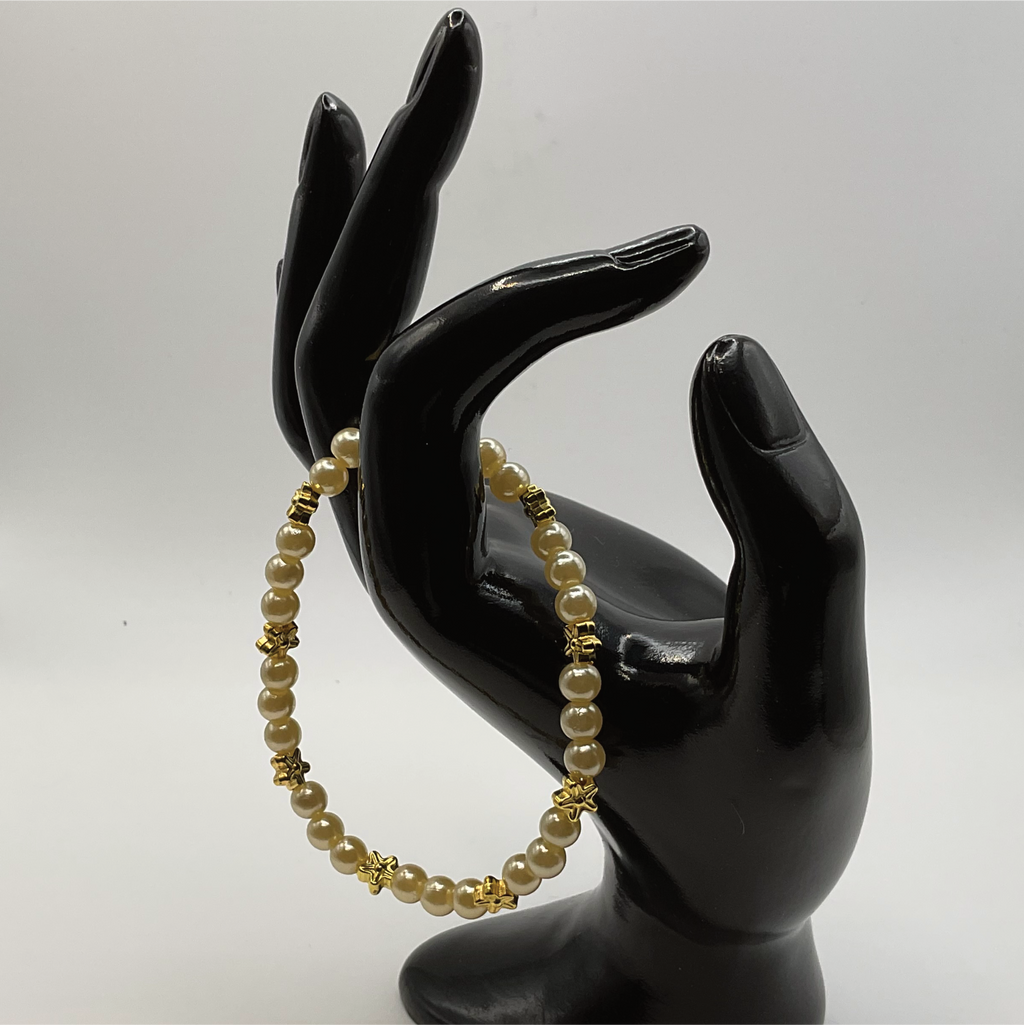 Golden Glass Bracelet with Gold Star Spacers