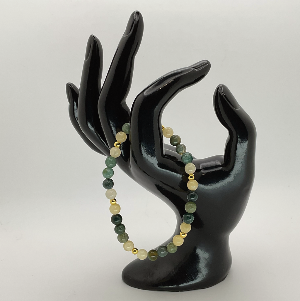 Pulsera oriental de ágata y jadeíta con separadores de oro