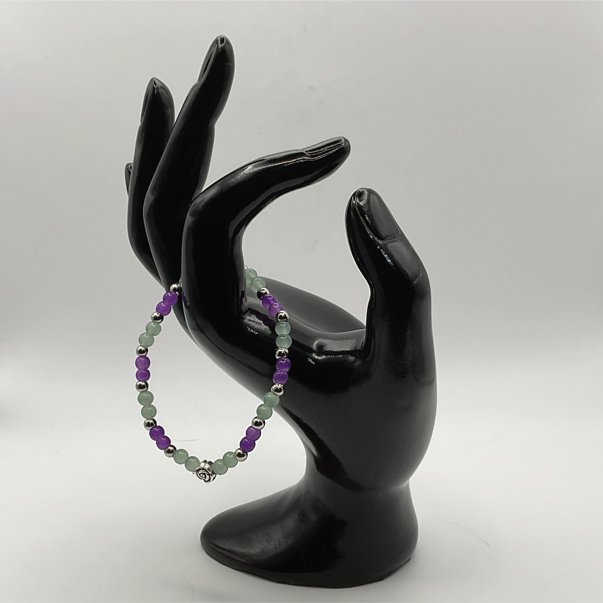 14.5 cm (5.7") Amethyst Almandine Garnet Silver Flower Bracelet with Silver Spacers