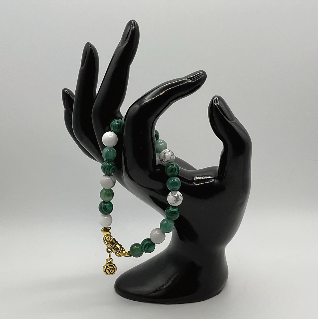 Magnesite Green Chalcedony Malachite Blossom Charm Bracelet with Gold Tone Star Spacers