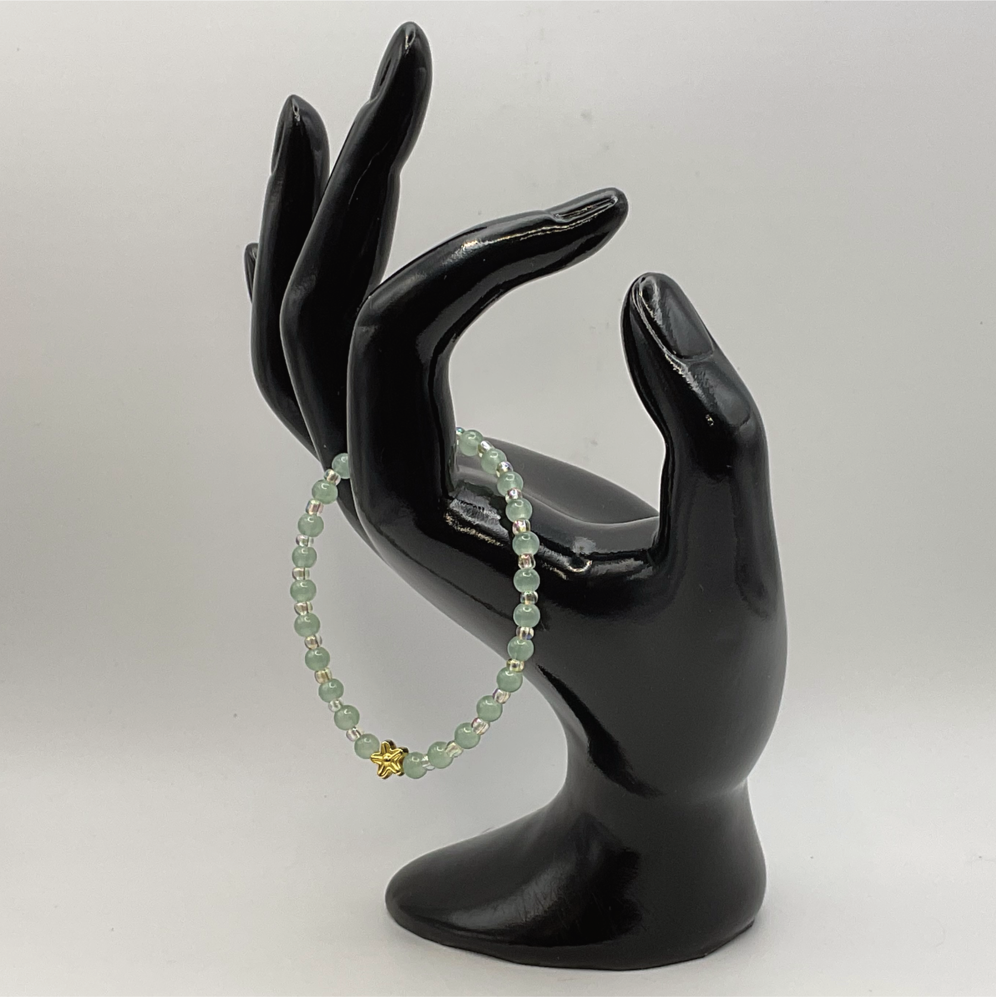 15 cm (5.9") Green Chalcedony Gold Star Bracelet with Amber Crystal Spacers