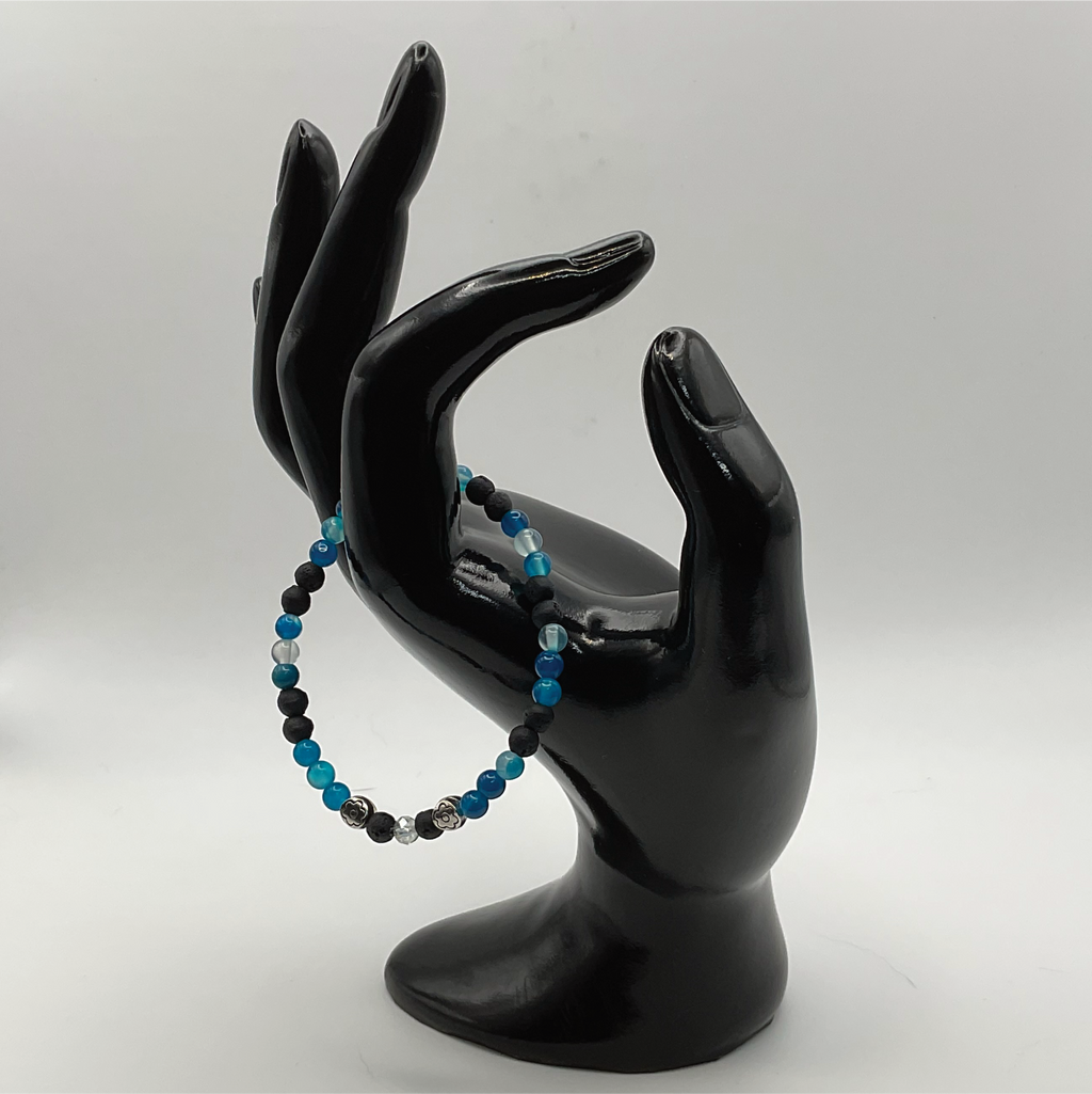 14 cm (5.5") Blue Dragon Vein Agate Black Agate Bracelet