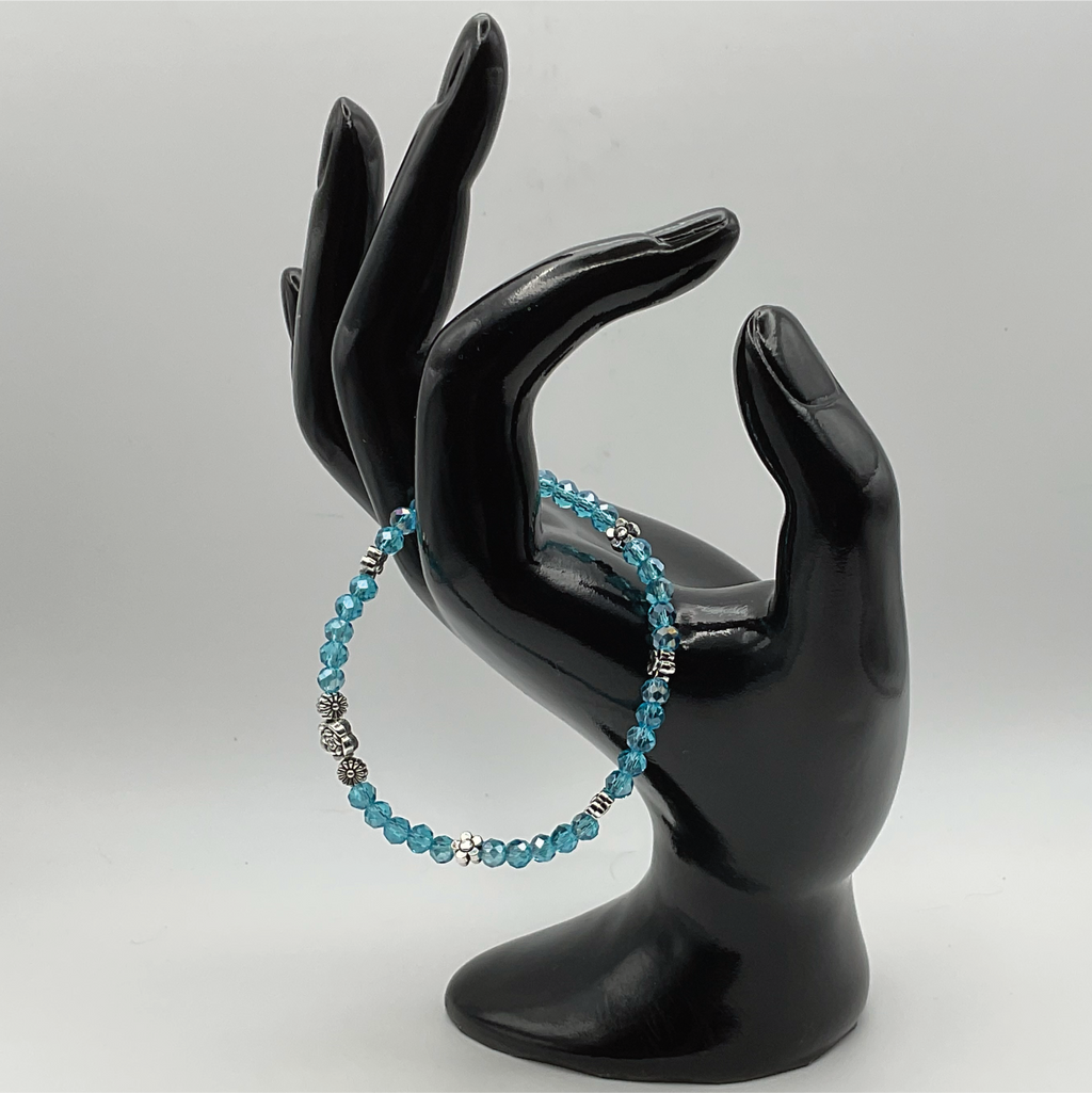 15.5 cm (6.1") Light Blue Flower Bracelet with Silver Flower Spacers