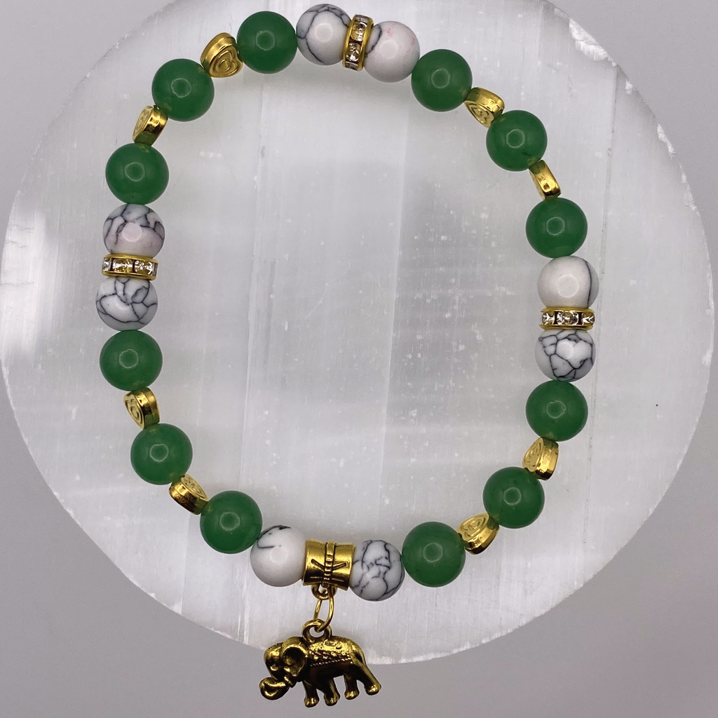 Green Chalcedony Magnesite Elephant Charm Bracelet with Gold Tone Heart Spacers