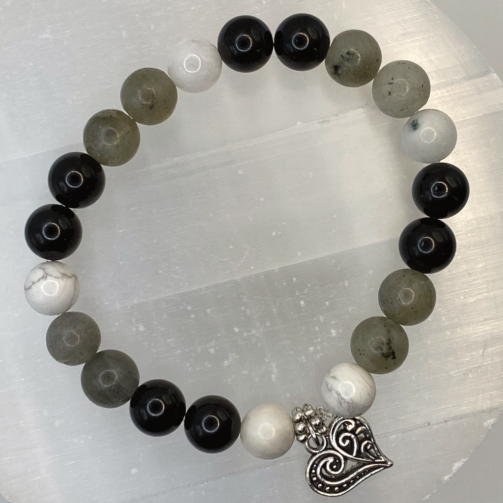 Serpentine Black Agate Howlite Heart Charm Bracelet with Silver Tone Spacer