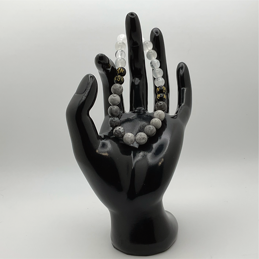 Pulsera Pixiu de Magnesita Gris, Cuarzo Nuboso y Ágata Negra