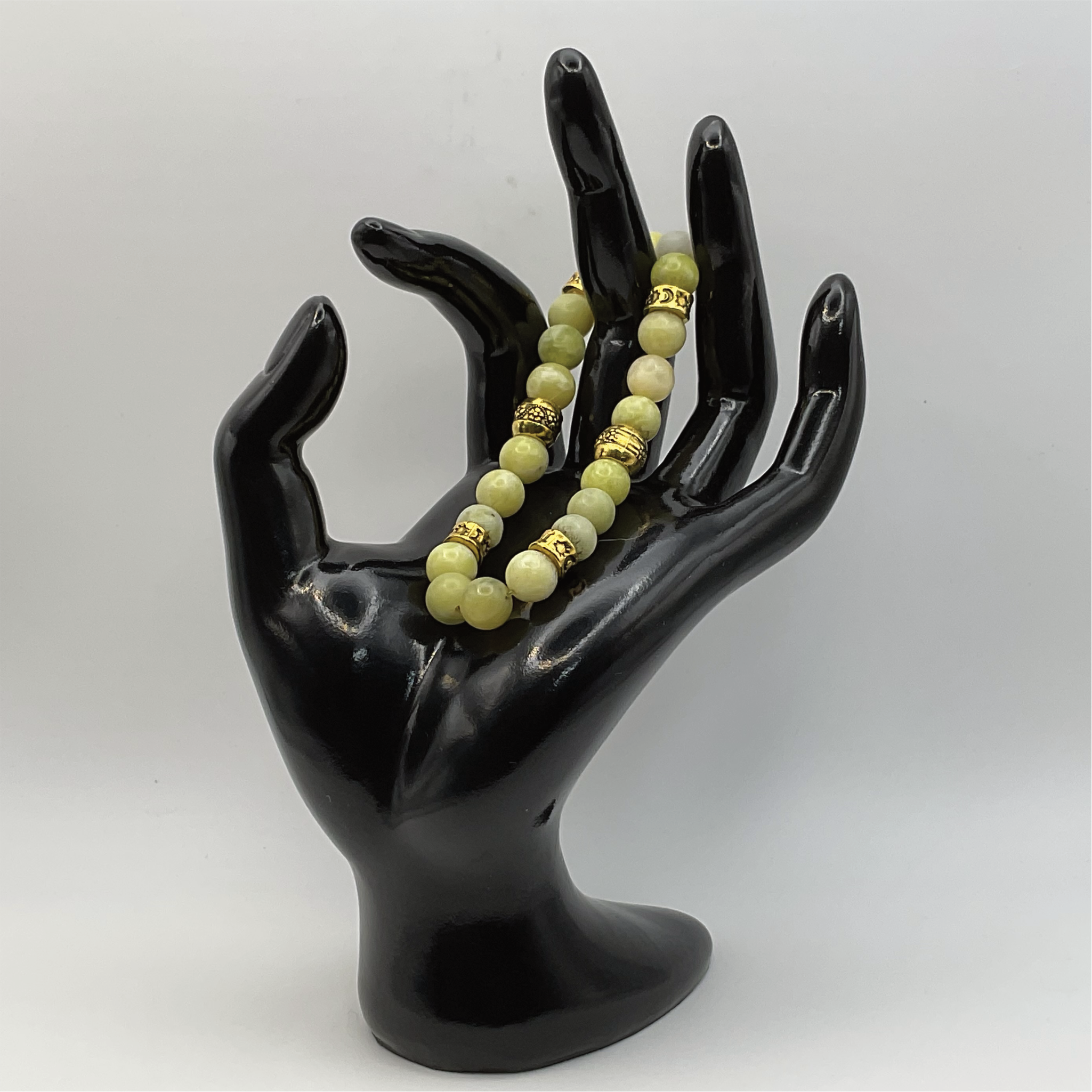 Pulsera serpiente con espaciadores tono dorado