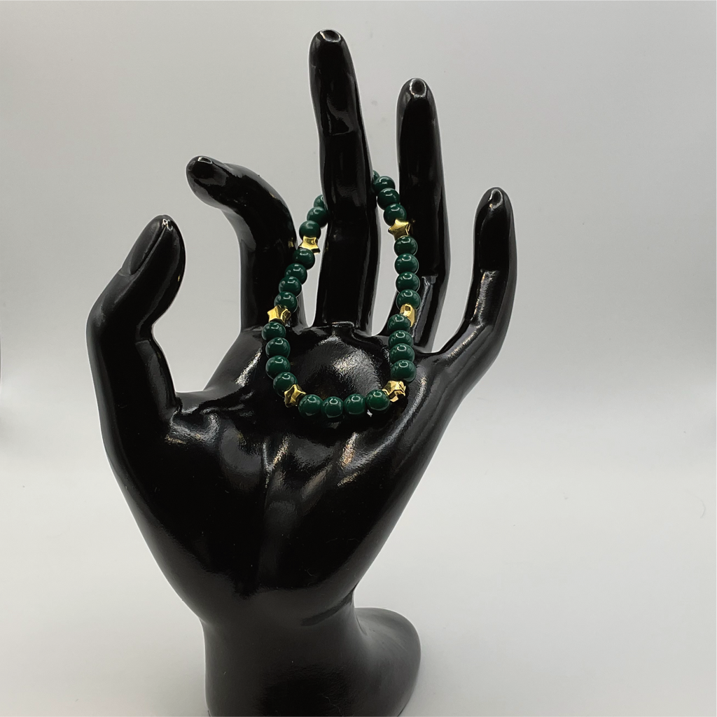 15 cm (5.9") Dark Green Glass Bracelet with Gold Star Spacers
