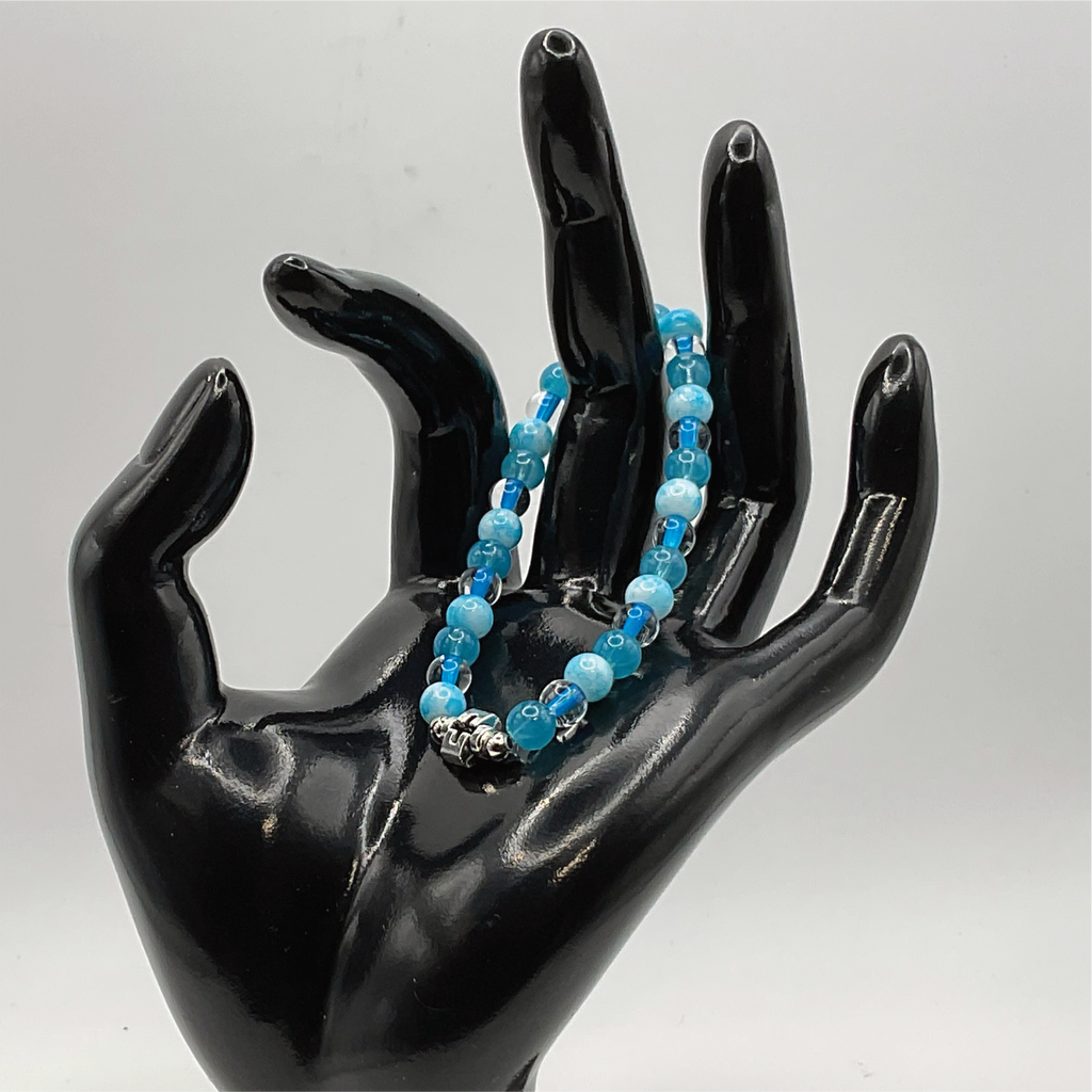 15.5 cm (6.1") Triple Blue Silver Charm Glass Bracelet