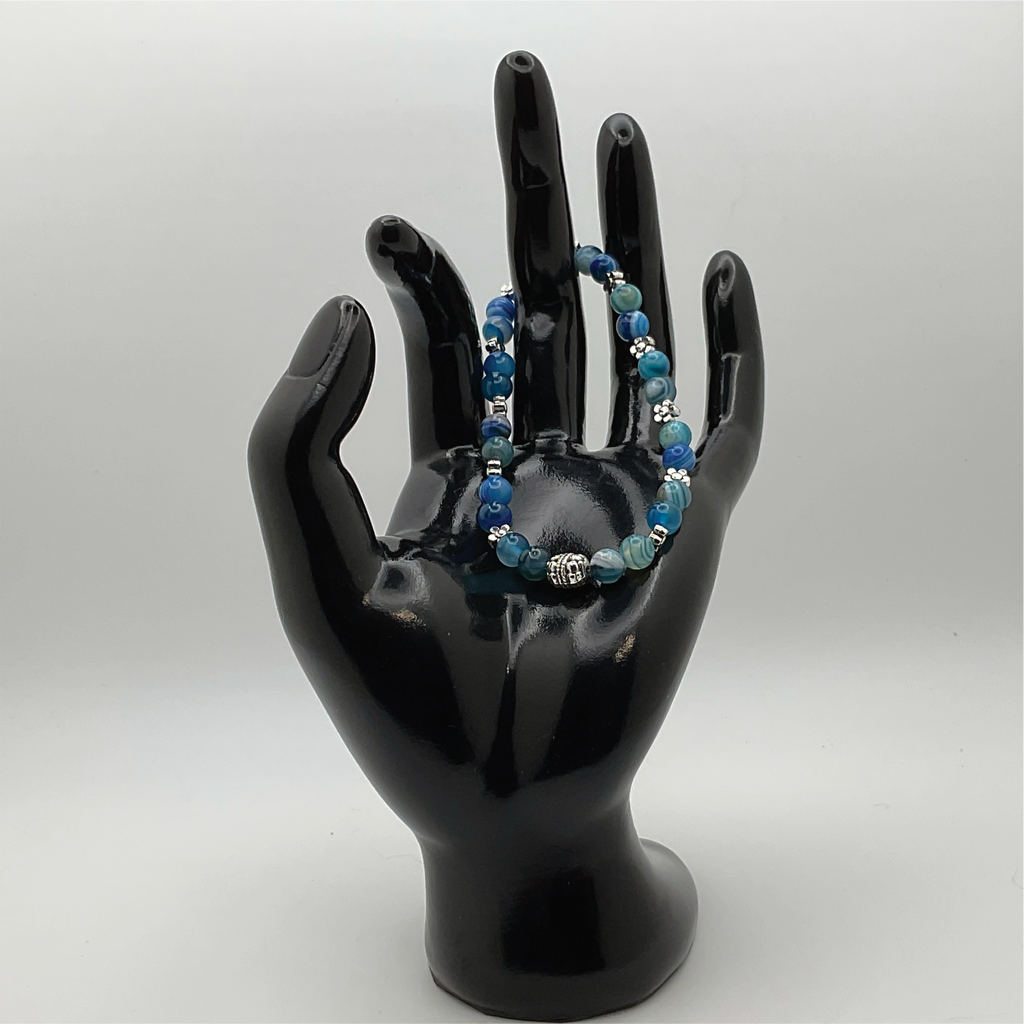 Pulsera de ágata Vena de Dragón Azul con espaciadores de barril y flor de plata