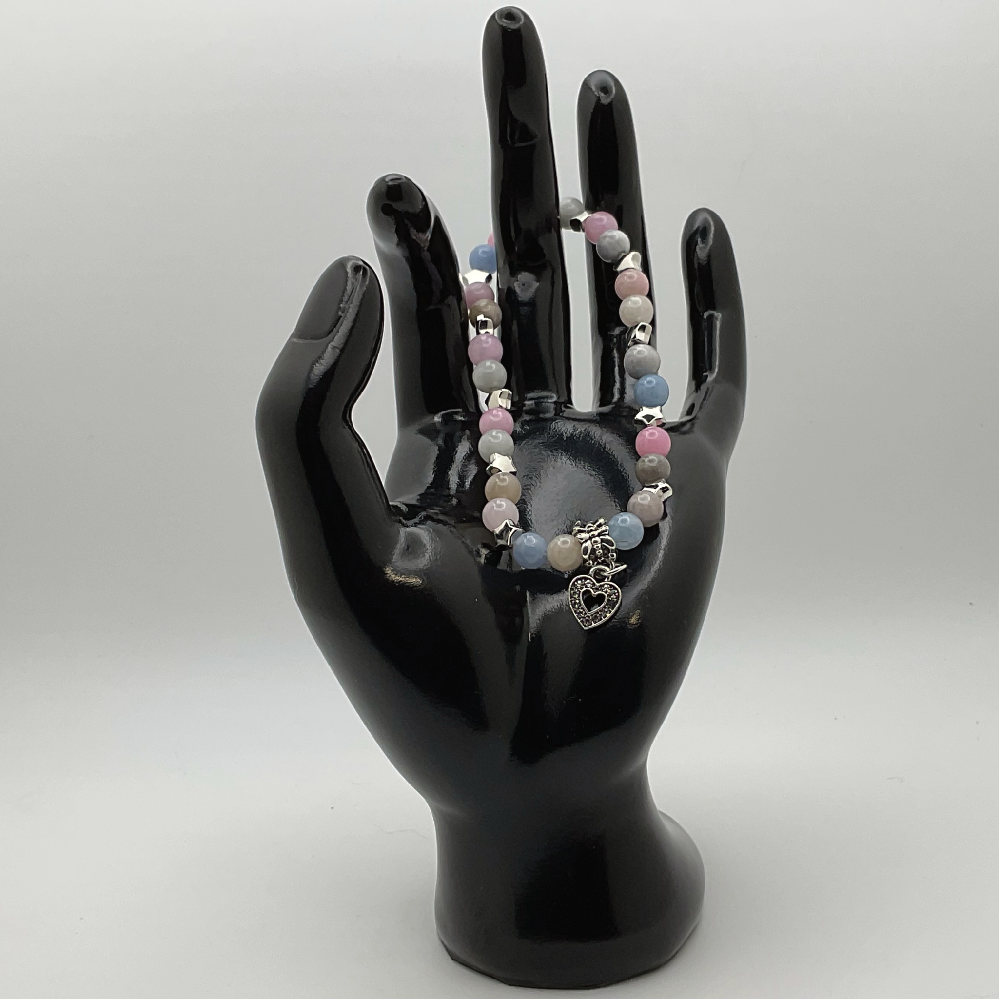 Pulsera de Morganita con Dijes de Corazón y Separadores de Estrellas de Plata